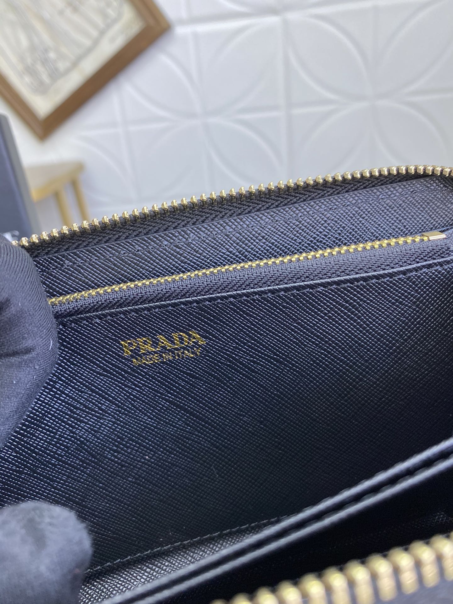 PRADA(プラダ) 財布19x12cm