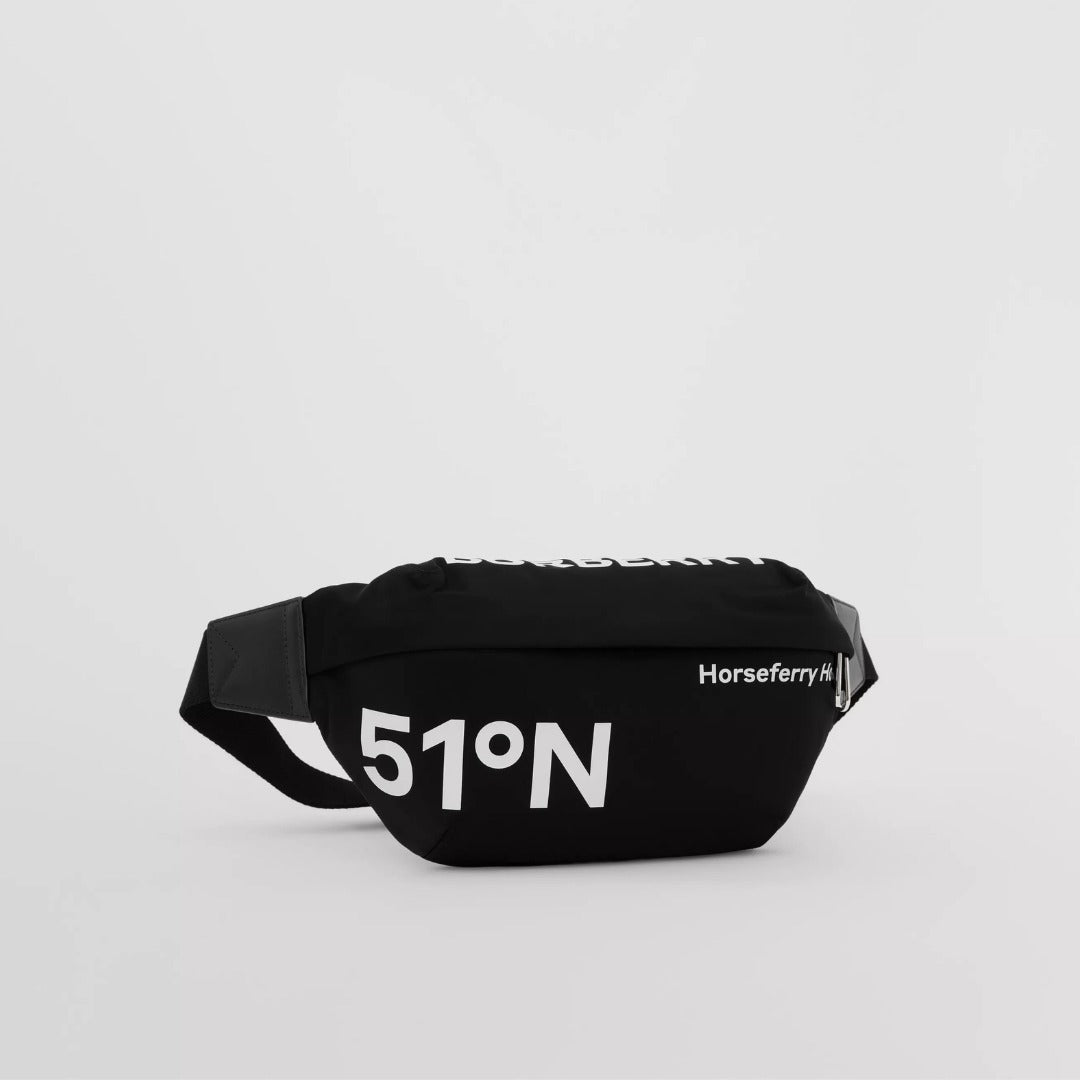 新作【BURBERRY】バーバリー ソニー ナイロン バナナバッグ