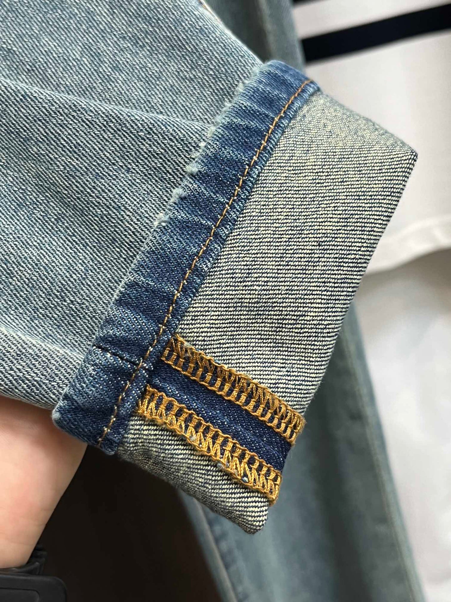 【Burberry】バーバリー トレンド メンズ おしゃれ カジュアル パンツ