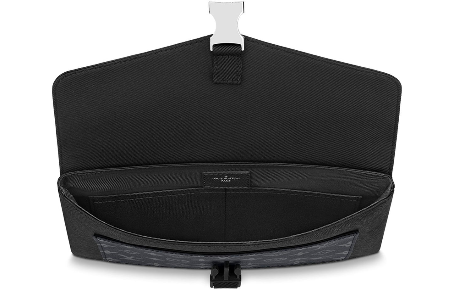 *LV*メンズ アウトドアフラップ モノグラムショルダーバッグ