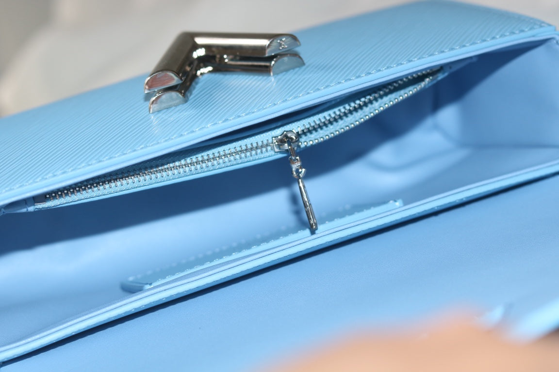 Louis Vuitton 多用途な ショルダーバッグ【ツイスト WEST】人気 M50397 M24566 M24548 M24549