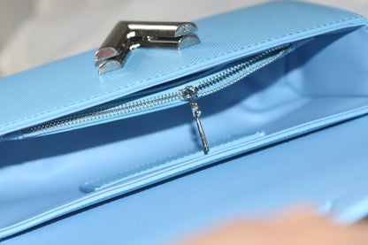 Louis Vuitton 多用途な ショルダーバッグ【ツイスト WEST】人気 M50397 M24566 M24548 M24549