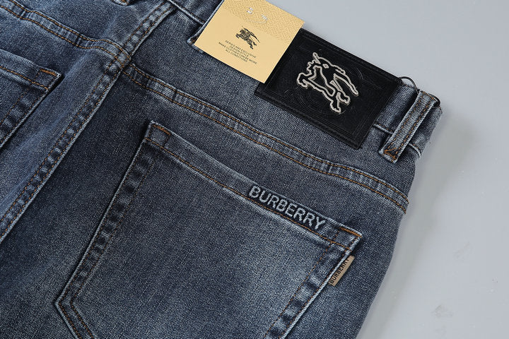 Burberry バーバリー ジーンズ