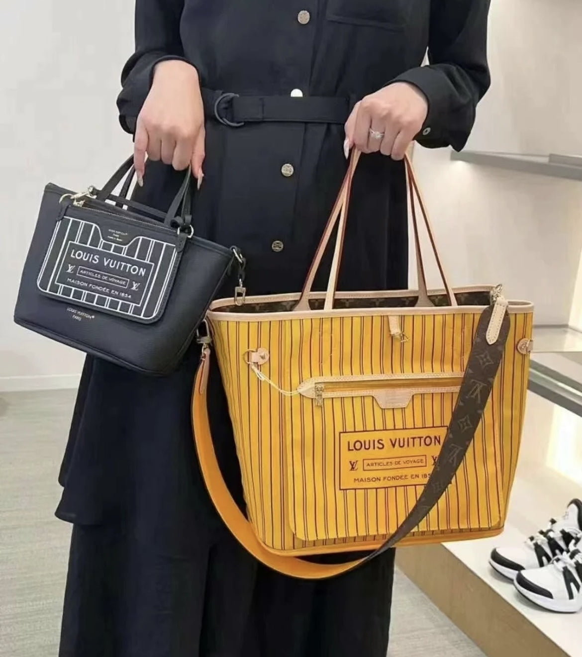 【可愛い♪】Louis Vuitton★ネヴァーフル インサイド アウト