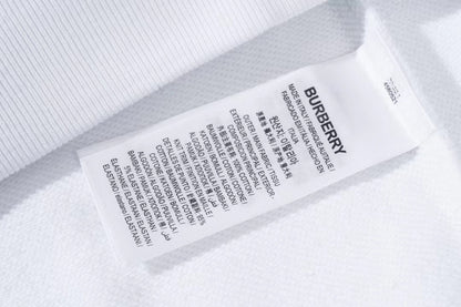 【 Burberry 旗艦店】ご好評に付き再入荷！！