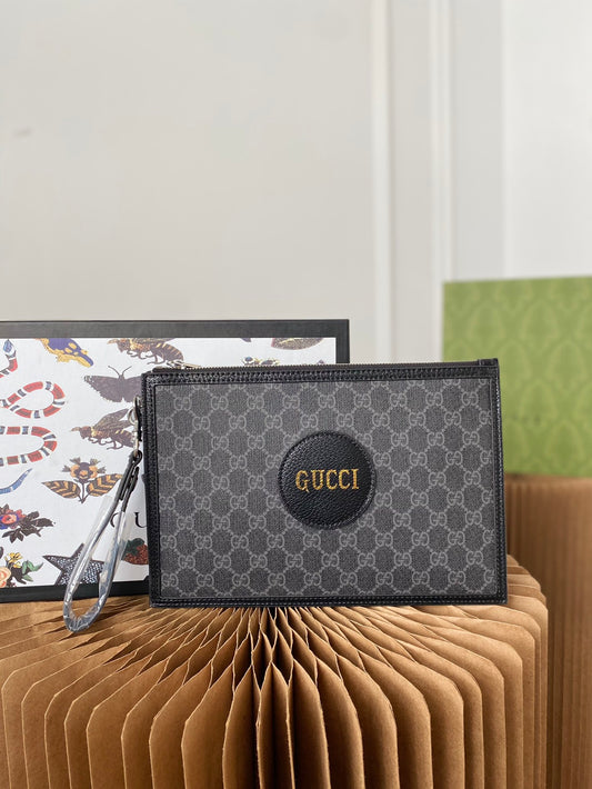 GUCCI(グッチ)クラッチバッグ 29*20cm