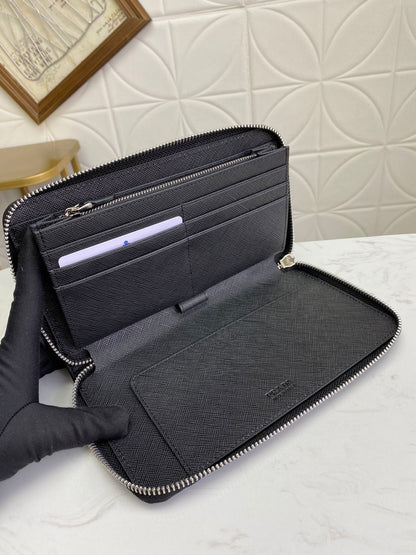 PRADA(プラダ) 財布 21x12cm