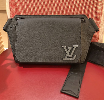 LOUIS VUITTON ルイヴィトン★最新作 バムバッグ NV★M57081