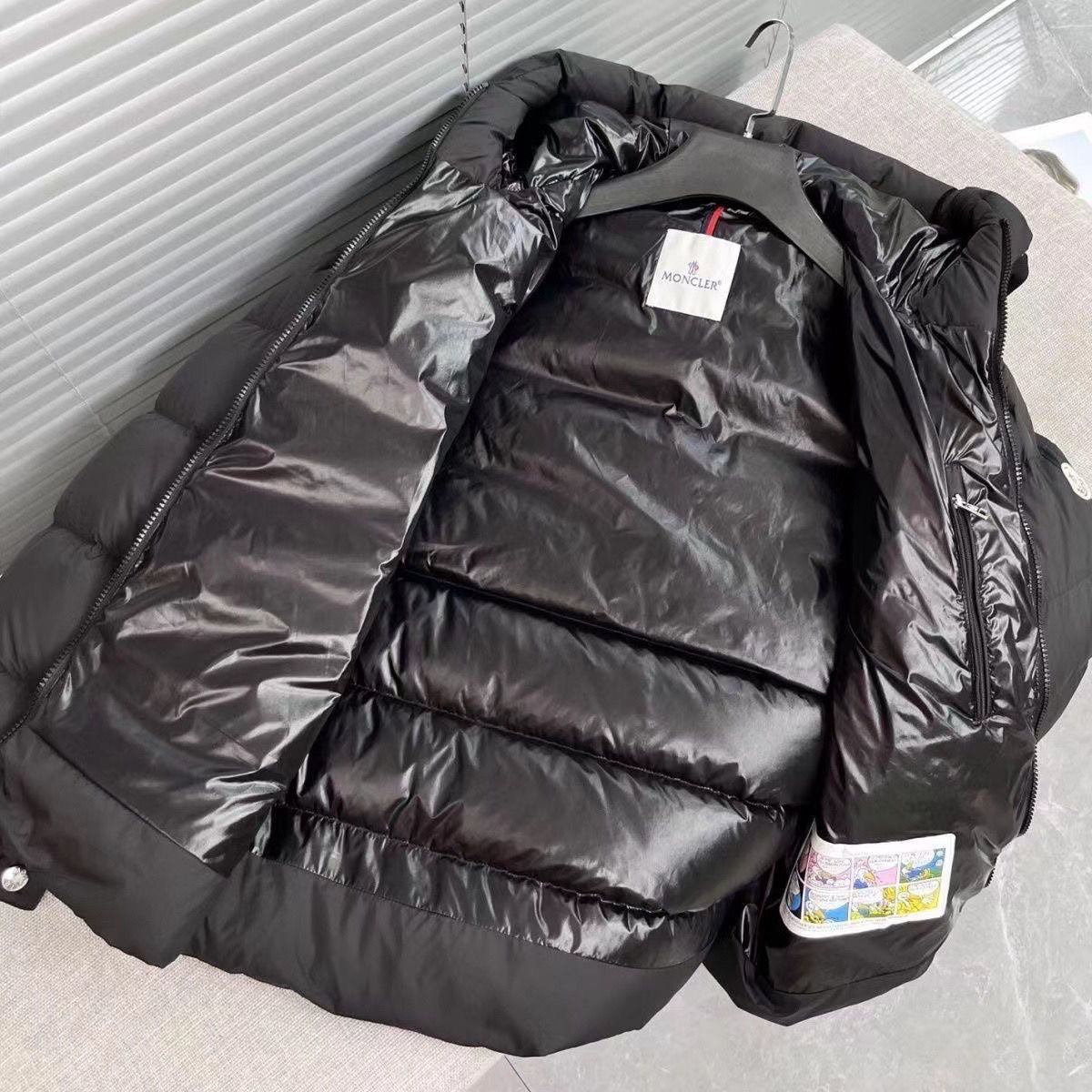 【MONCLER公式 旗艦店】（モンクレール） ダウンジャケット 即日出荷