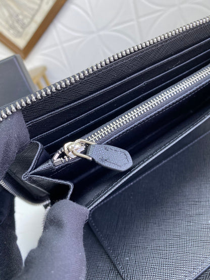 PRADA(プラダ) 財布 21x12cm