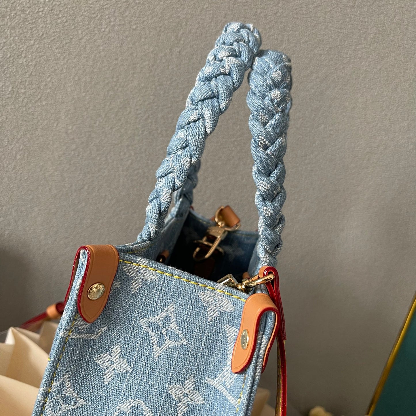 LouisVuitton ブルーデニムデニムスクエアバッグシリーズ M46993 M47054