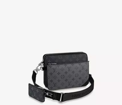 国内すぐ届く■LV■メッセンジャーバッグ ショルダーモノグラム