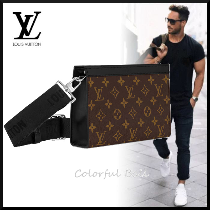 【メンズに大人気】Louis Vuitton　ガストン・ウェアラブル M14036