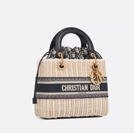 【DIOR直営】新作！ミディアム LADY DIOR