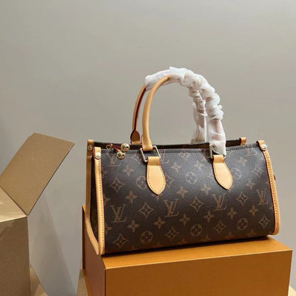 L&v Popincourt Haut ゴールデンボール 三角バッグ