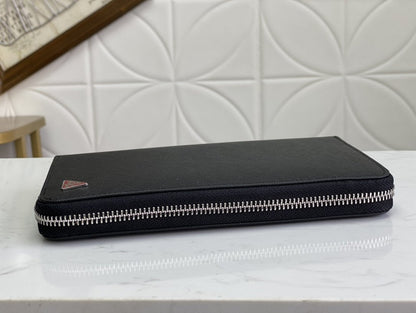 PRADA(プラダ) 財布 21x12cm