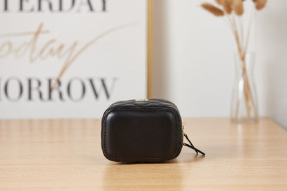 Chanel BOY BAG AP2581