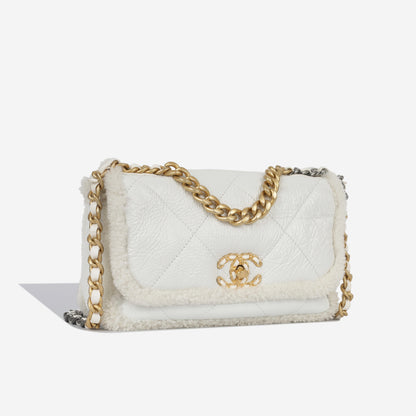 Chanel 19 - Shearling