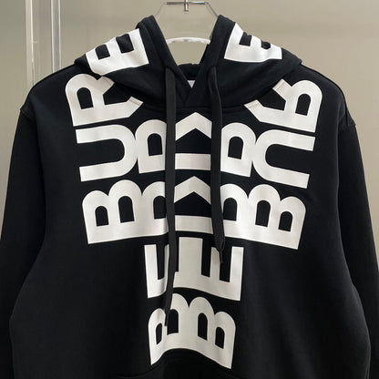 【BURBERRY旗艦店】ご好評に付き再入荷！！【男女兼用】