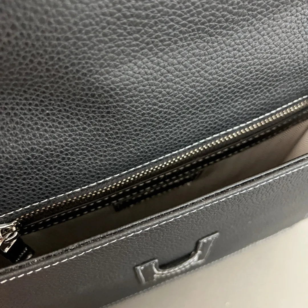 【HERMES 公式旗艦店】エルメス クラッチバッグ 当日出荷 好評に付き再入荷！26*17CM