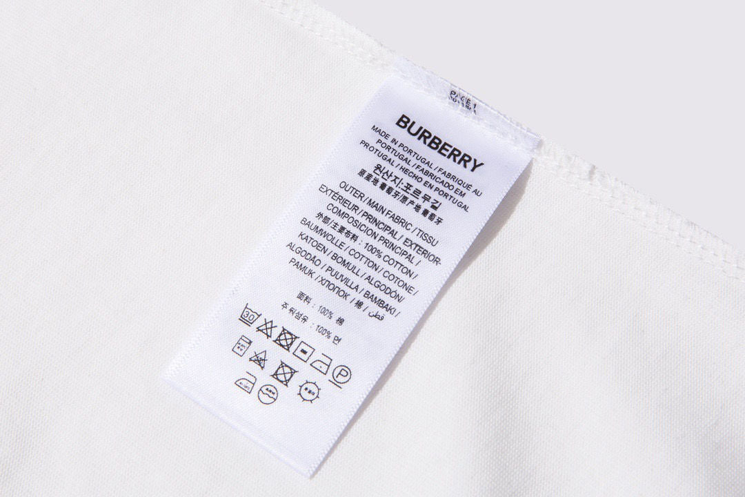 🔥2 つのうち 1 つが無料になります🔥🔥【BURBERRY】バーバリー男女兼用、ご好評に付き再入荷！