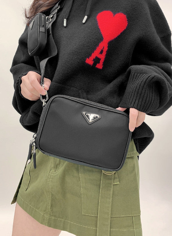 ♦PRADA♦レディースショルダーバッグ☆正規品☆
