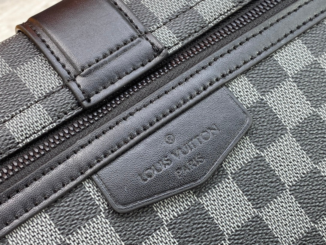 【人気】LV S-Cape モノグラムメッセンジャーバッグ ショルダー M46794 M23741