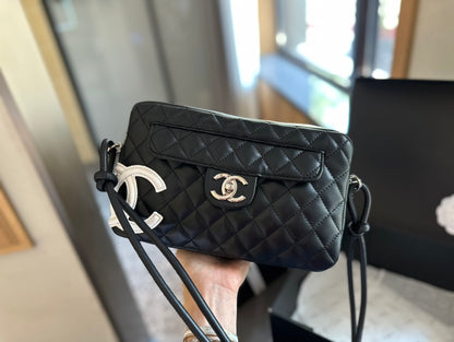 CHANEL 中古バッグ シャネル お宝級 康鵬カメラバッグ