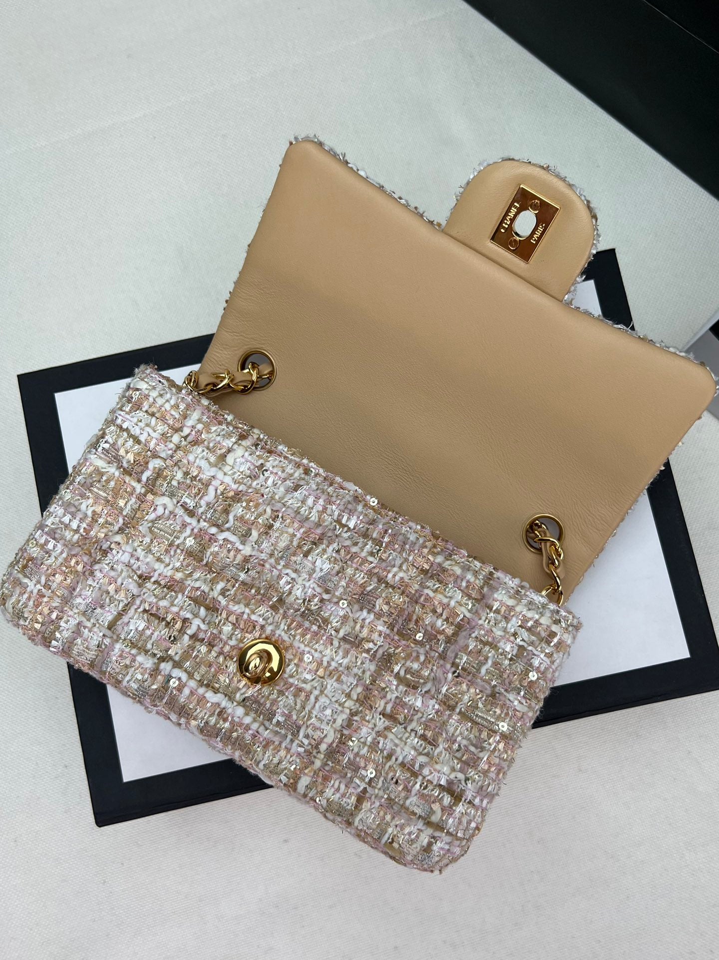 Chanel MINI CLASSIC FLAP BAG 1116