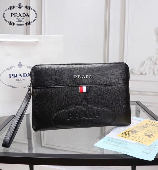 【PRADA 公式旗艦店】プラダ クラッチバッグ 当日出荷 好評に付き再入荷！28*18*3CM