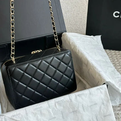 Chanel カメラバッグ