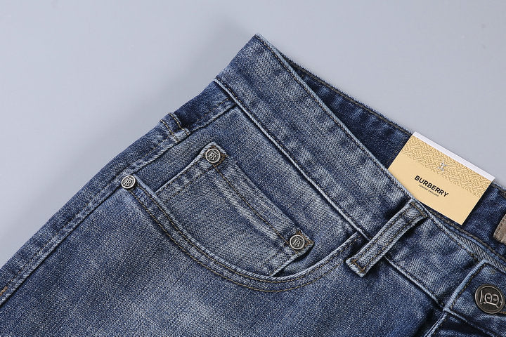 Burberry バーバリー ジーンズ