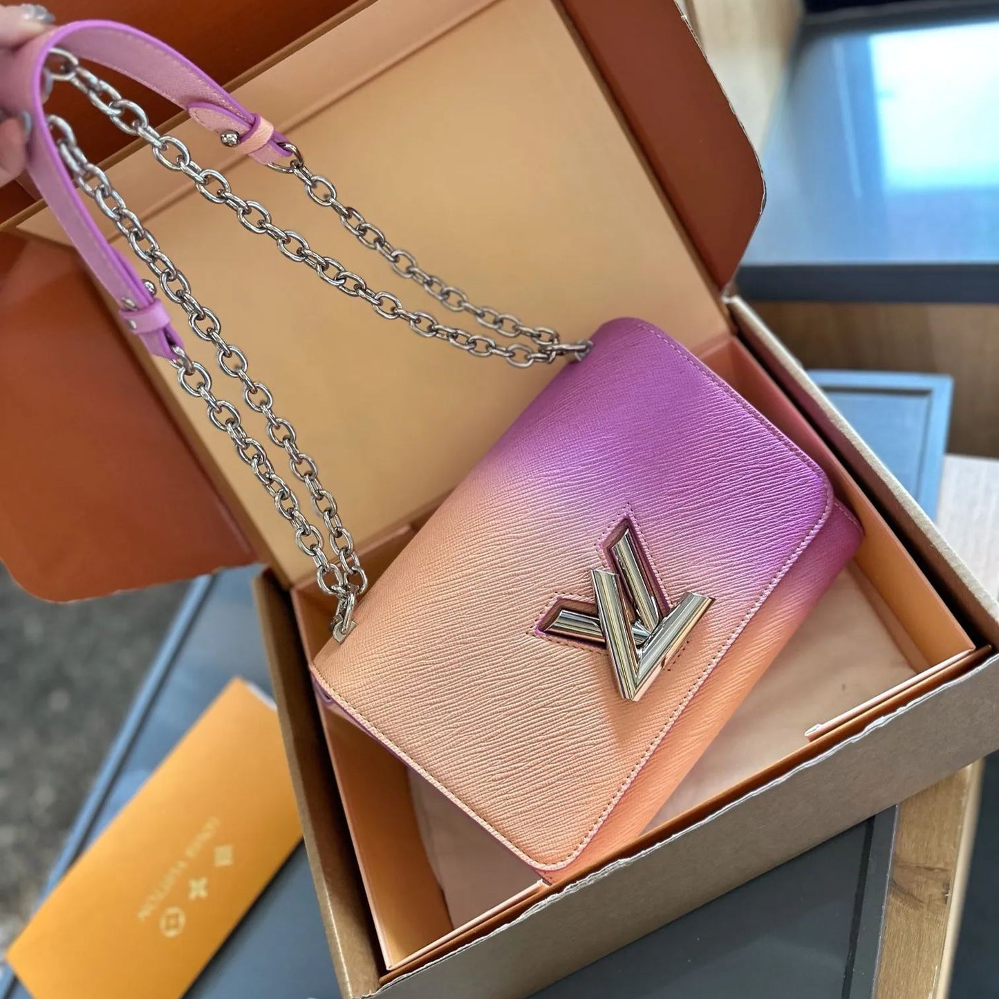 Louis Vuitton 最新注目のツイストデニム