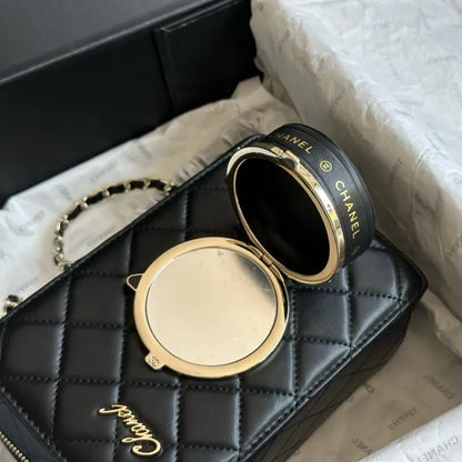 Chanel カメラバッグ
