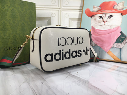 【GUCCI】アディダス x グッチ スモール カメラ バッグ