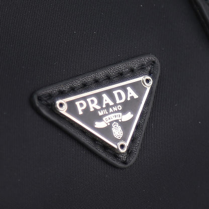 【PRADA 公式 旗艦店】プラダ 斜めがけバッグ 当日出荷 好評に付き再入荷！20*17CM
