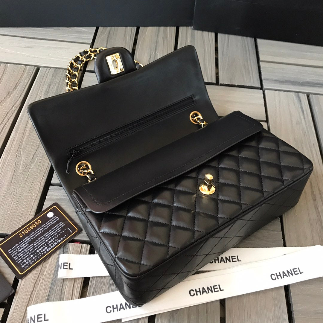 Chanel Flap Bag black 1112