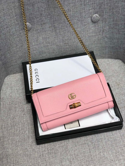 累積売上総額第１位【GUCCI★グッチ】チェーンウォレット