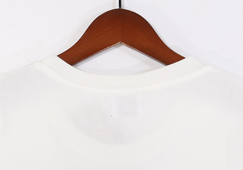 【Burberry】男女兼用、ご好評に付き再入荷！