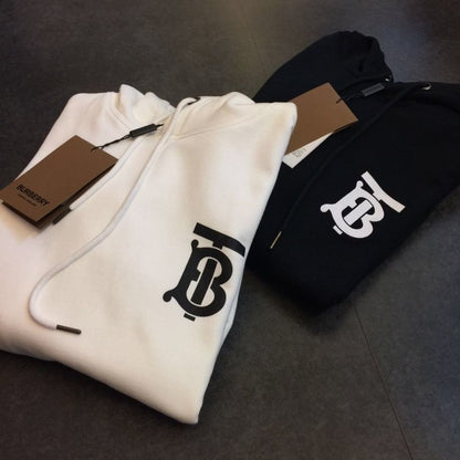 【BURBERRY】男女兼用 ご好評に付き再入荷！