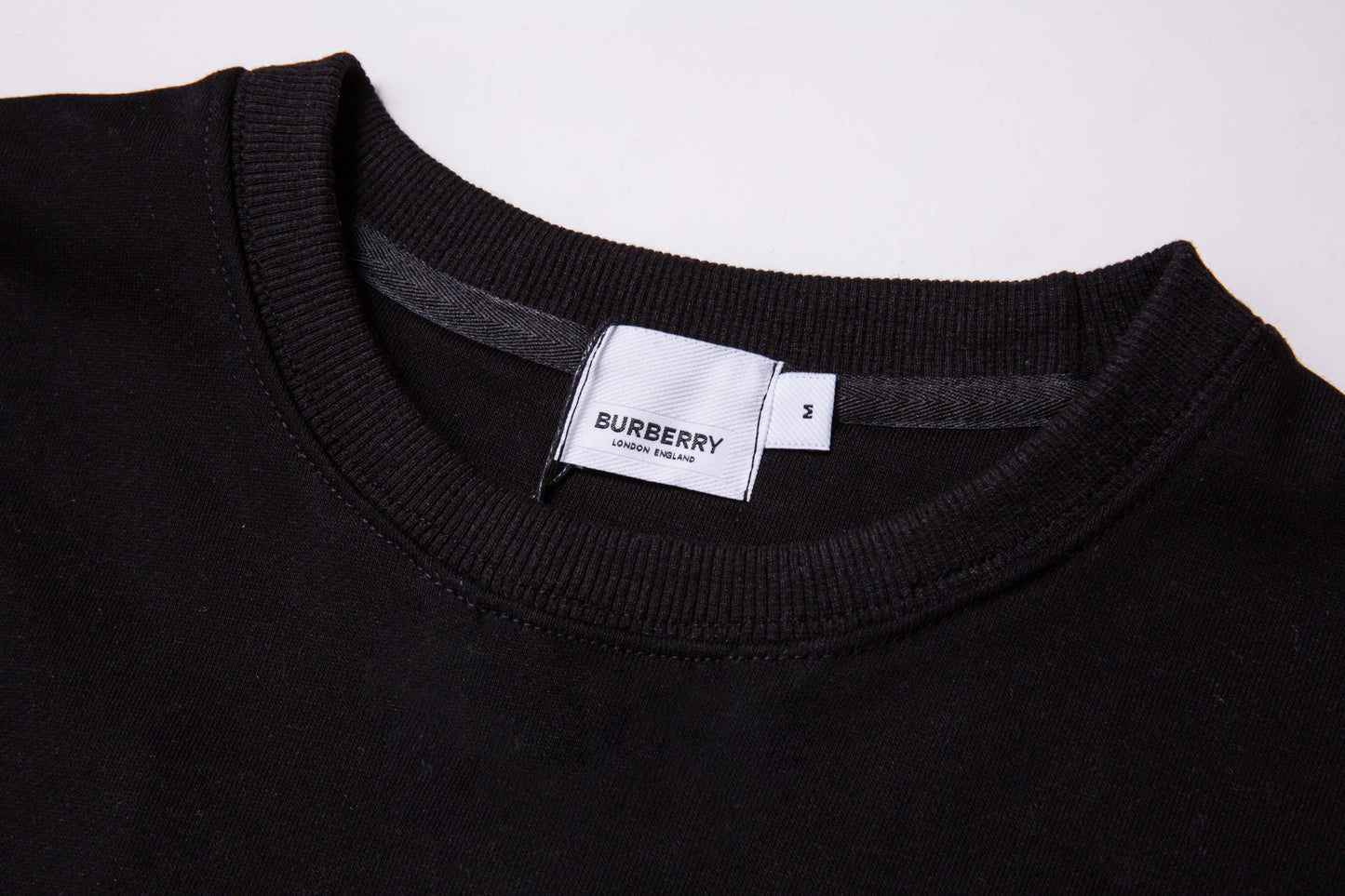 【BURBERRY旗艦店】ご好評に付き再入荷！！【男女兼用】