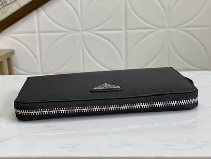 PRADA(プラダ) 財布 21x12cm