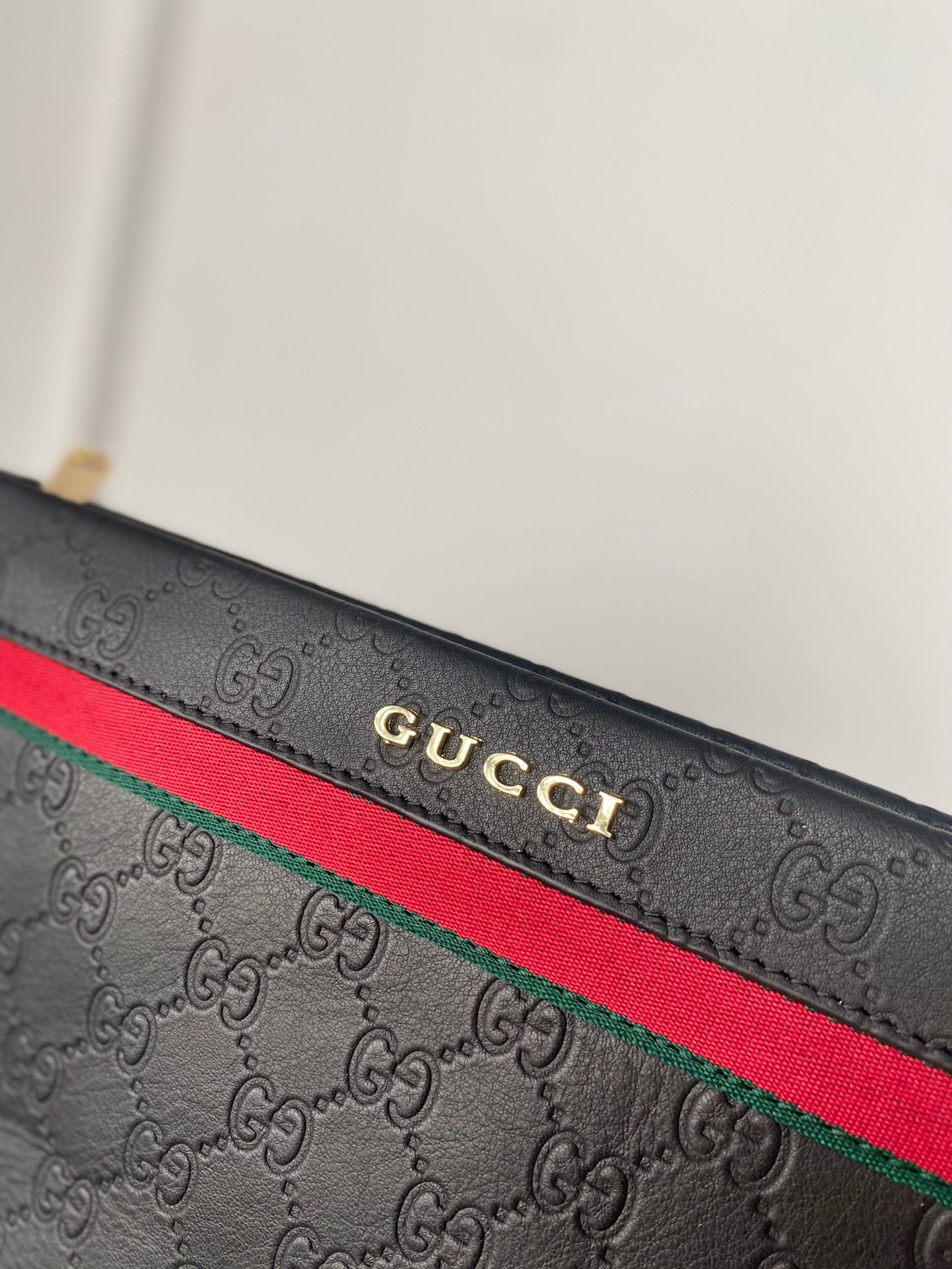 GUCCI(グッチ)クラッチバッグ 28*18 cm