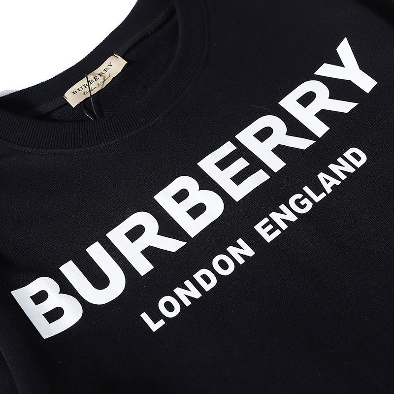 【BURBERRY】男女兼用 ご好評に付き再入荷！