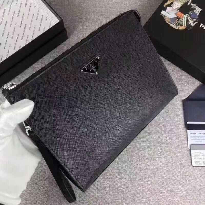【PRADA 公式旗艦店】プラダ クラッチバッグ 当日出荷 好評に付き再入荷！24*18*6CM