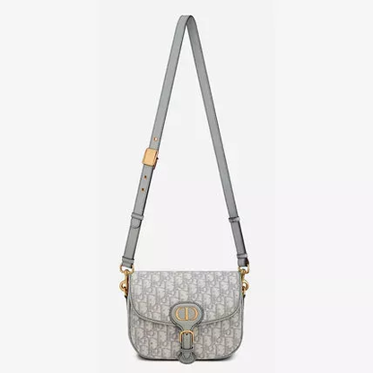 累積売上総額第１位【DIOR】DIOR BOBBY ミディアムバッグ