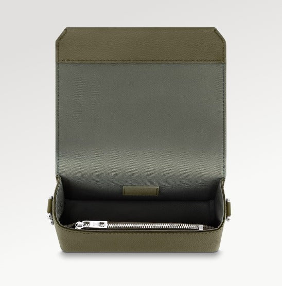 高機能でおしゃれ♪【LOUISVUITTON】ミニショルダーバッグ