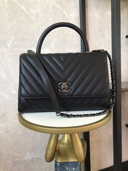 Chanel Cowhide handbag 92991