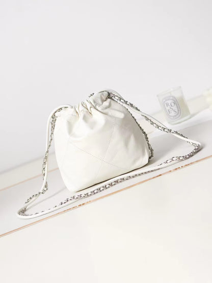 CHANEL 22 Bag Mini AS3980