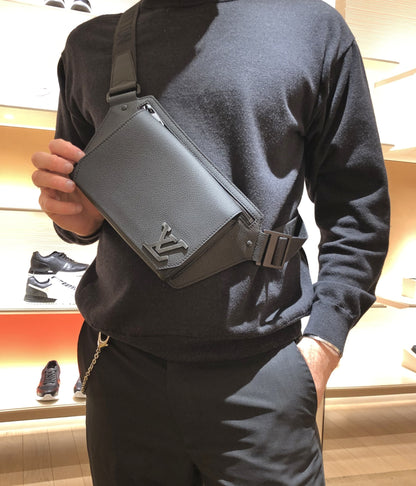 LOUIS VUITTON ルイヴィトン★最新作 バムバッグ NV★M57081